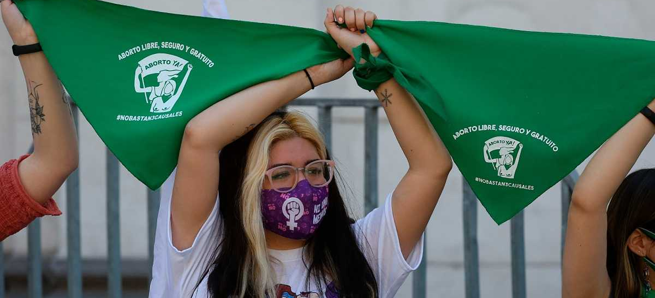 Un 22% está a favor del aborto libre